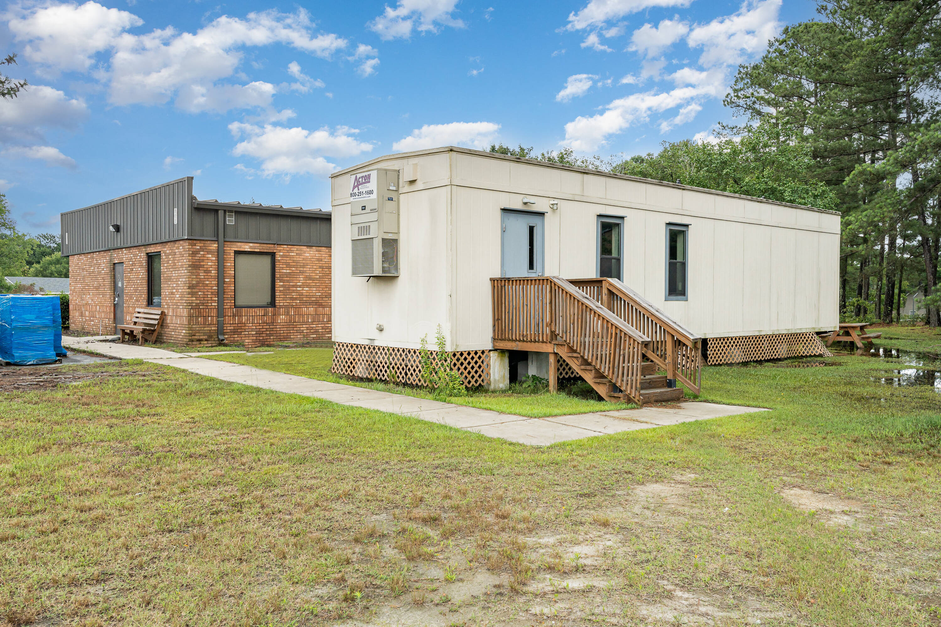 1001 Bridge St, FuquayVarina, NC 27526