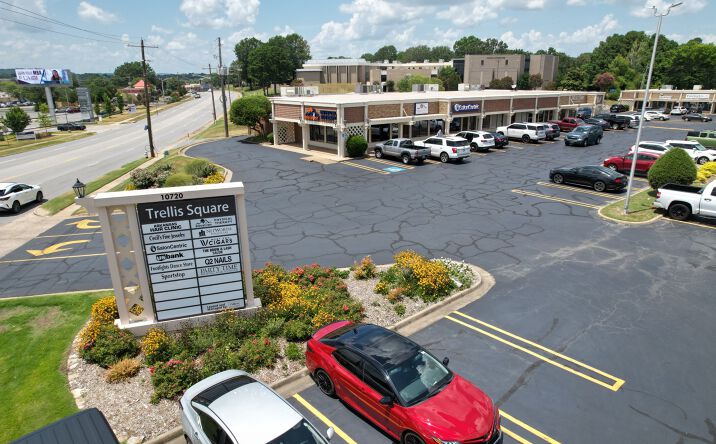 Pictures of Retail property located at 10720 N. Rodney Parham Road, Little Rock, AR 72212 for lease - image #1
