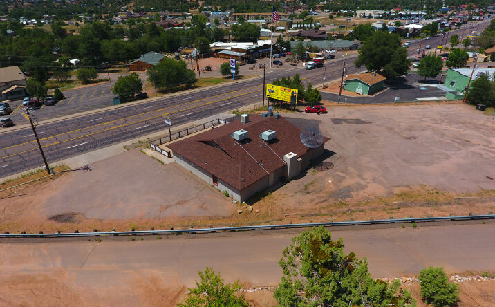 Pictures of Restaurant, Retail, Office property located at 1111 S Beeline Hwy, Payson, AZ 85541 for lease - image #1