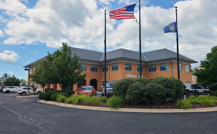Pictures of Office property located at 5797 Harvey St, Norton Shores, MI 49444 for lease - image #1