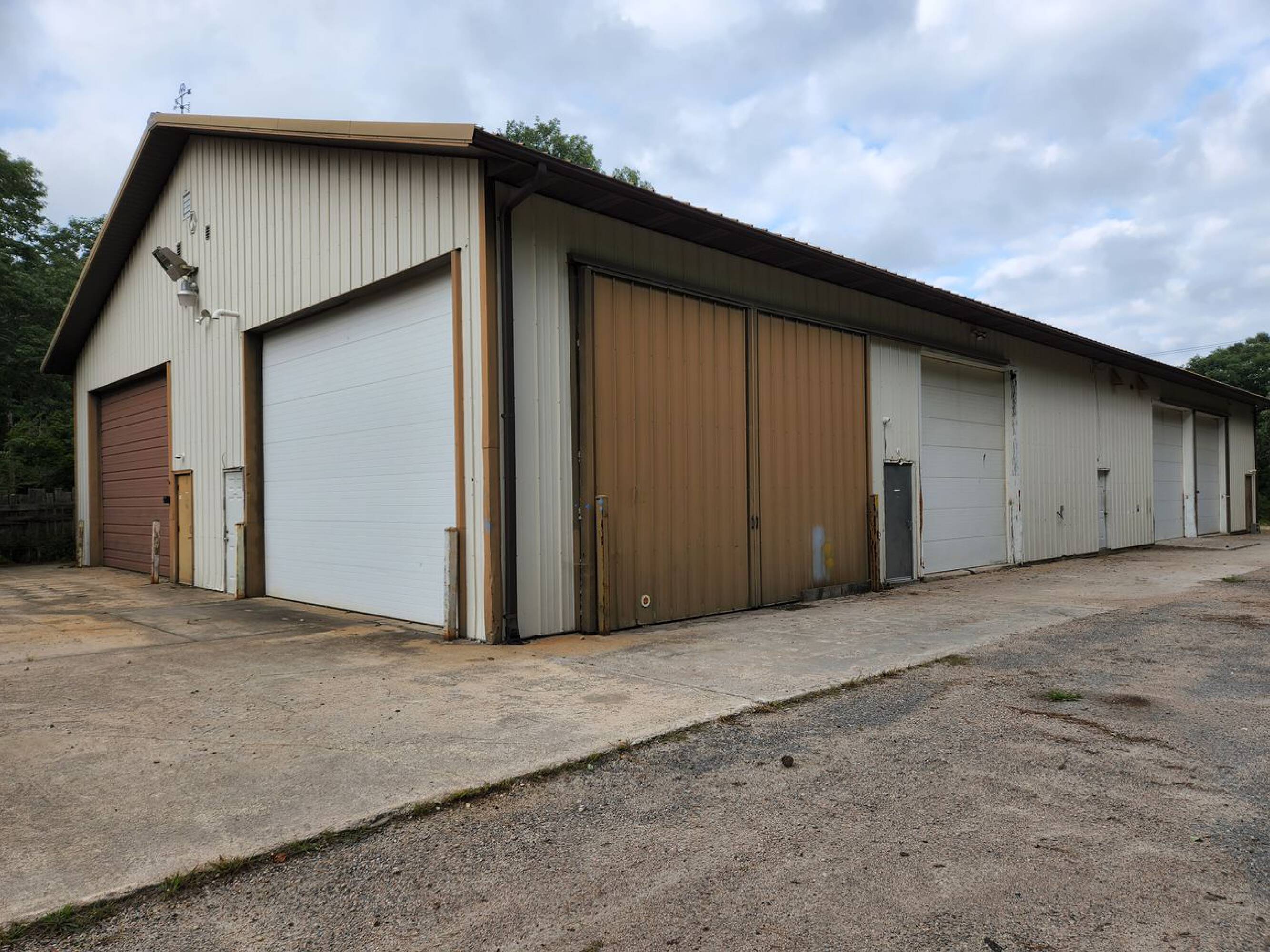 502 Switch Rd, Richmond, RI 02894