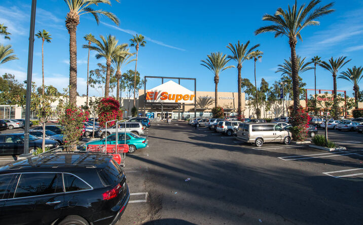Pictures of Retail property located at 440 N Euclid St, Anaheim, CA 92801 for lease - image #1
