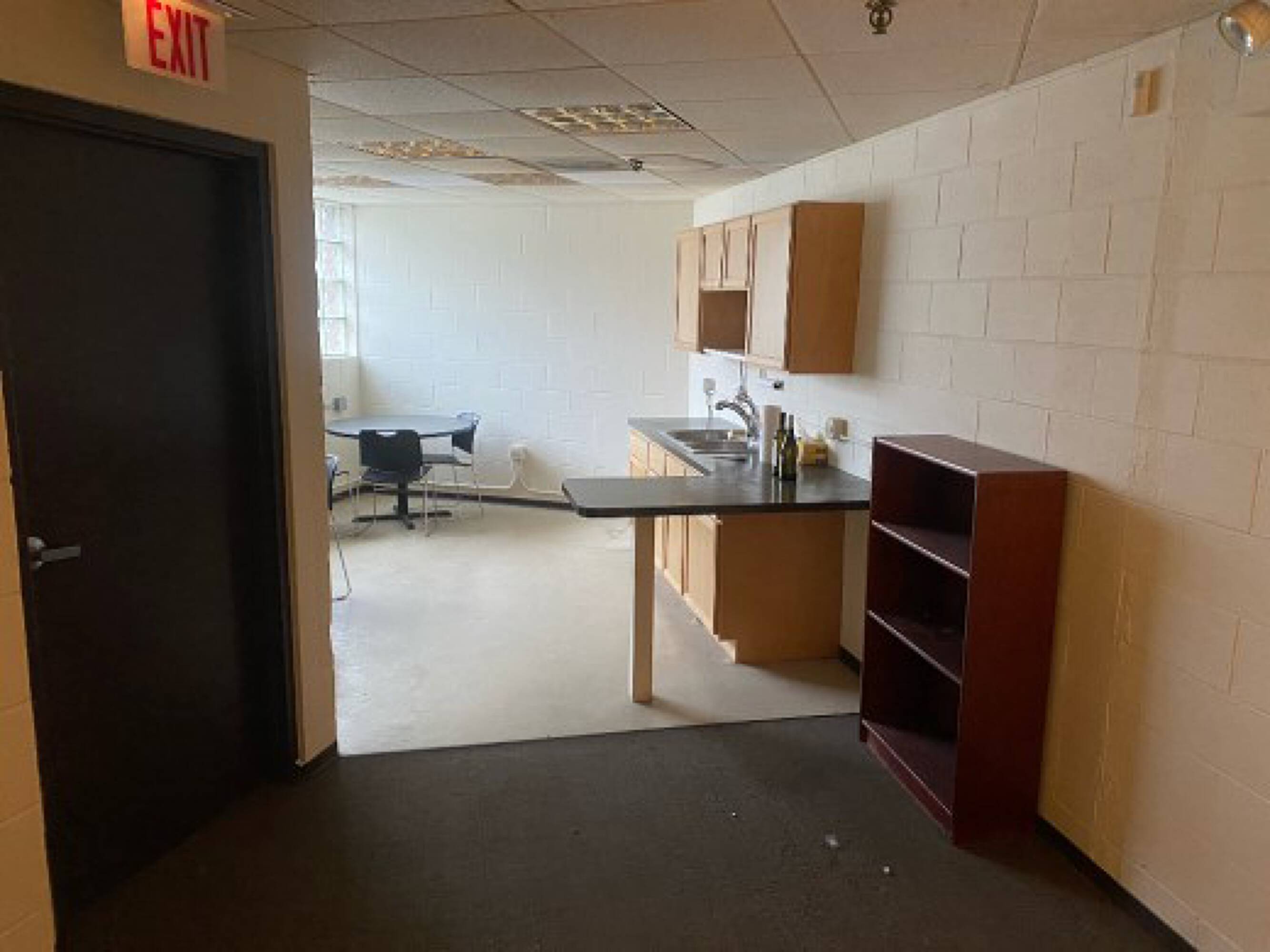 2450 W Hubbard St, Chicago, IL