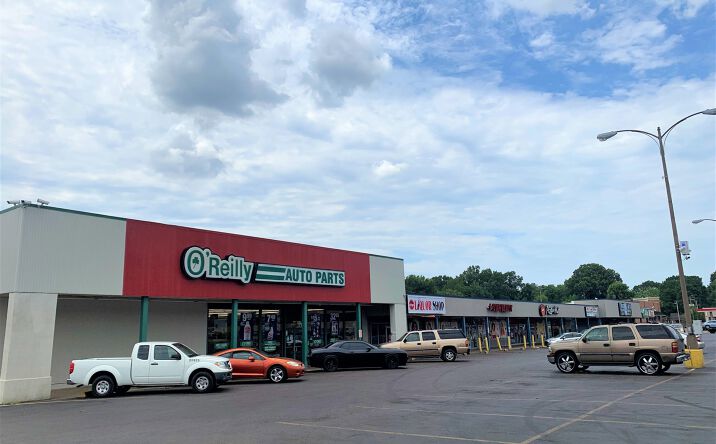 Pictures of Retail property located at 1217 Getwell Road, Memphis, TN 38111 for sales - image #1