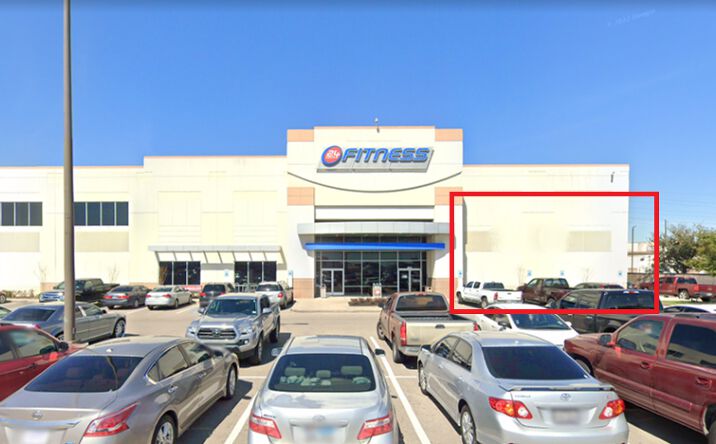 Pictures of Retail property located at 11528 Gulf Fwy, Houston, TX 77034 for lease - image #1