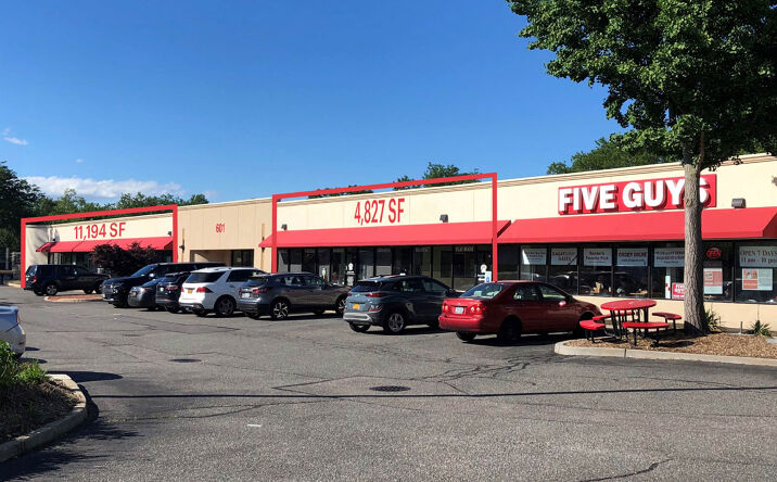 Pictures of Retail, Office, Restaurant property located at 601 Veterans Memorial Hwy, Hauppauge, NY 11788 for lease - image #1