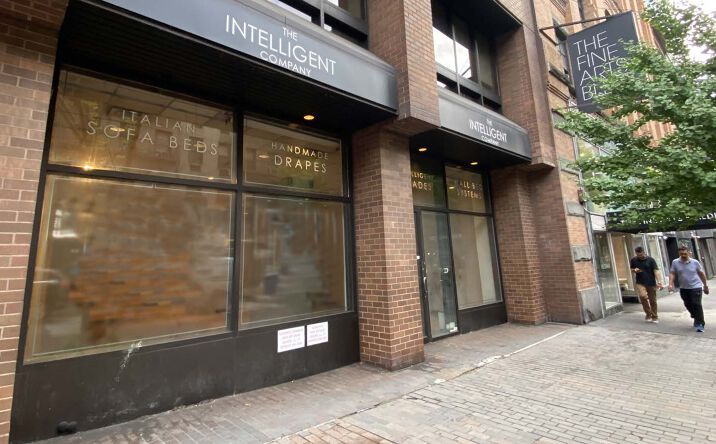 Pictures of Retail property located at 238 E 59th St, New York, NY 10022 for lease - image #1
