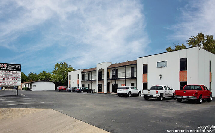 Pictures of Office property located at 4444 Walzem Rd, San Antonio, TX 78218 for lease - image #1