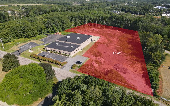 Pictures of Industrial property located at 27 Wellington Rd, Lincoln, RI 02865 for lease - image #1