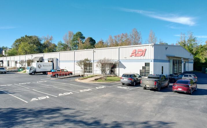 Pictures of Industrial property located at 4201-4217 S Shackleford Rd, Little Rock, AR 72204 for lease - image #1