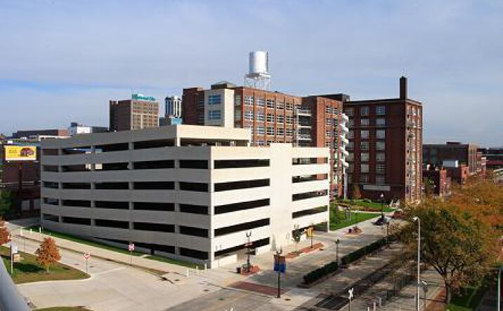 401 Southwest Water Street, Peoria, IL 61602 | Crexi.com