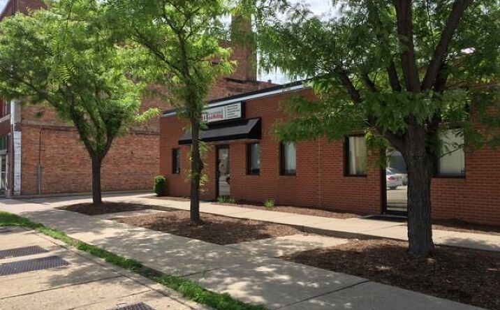 Pictures of Office property located at 719 Main St, Peoria, IL 61606 for lease - image #1