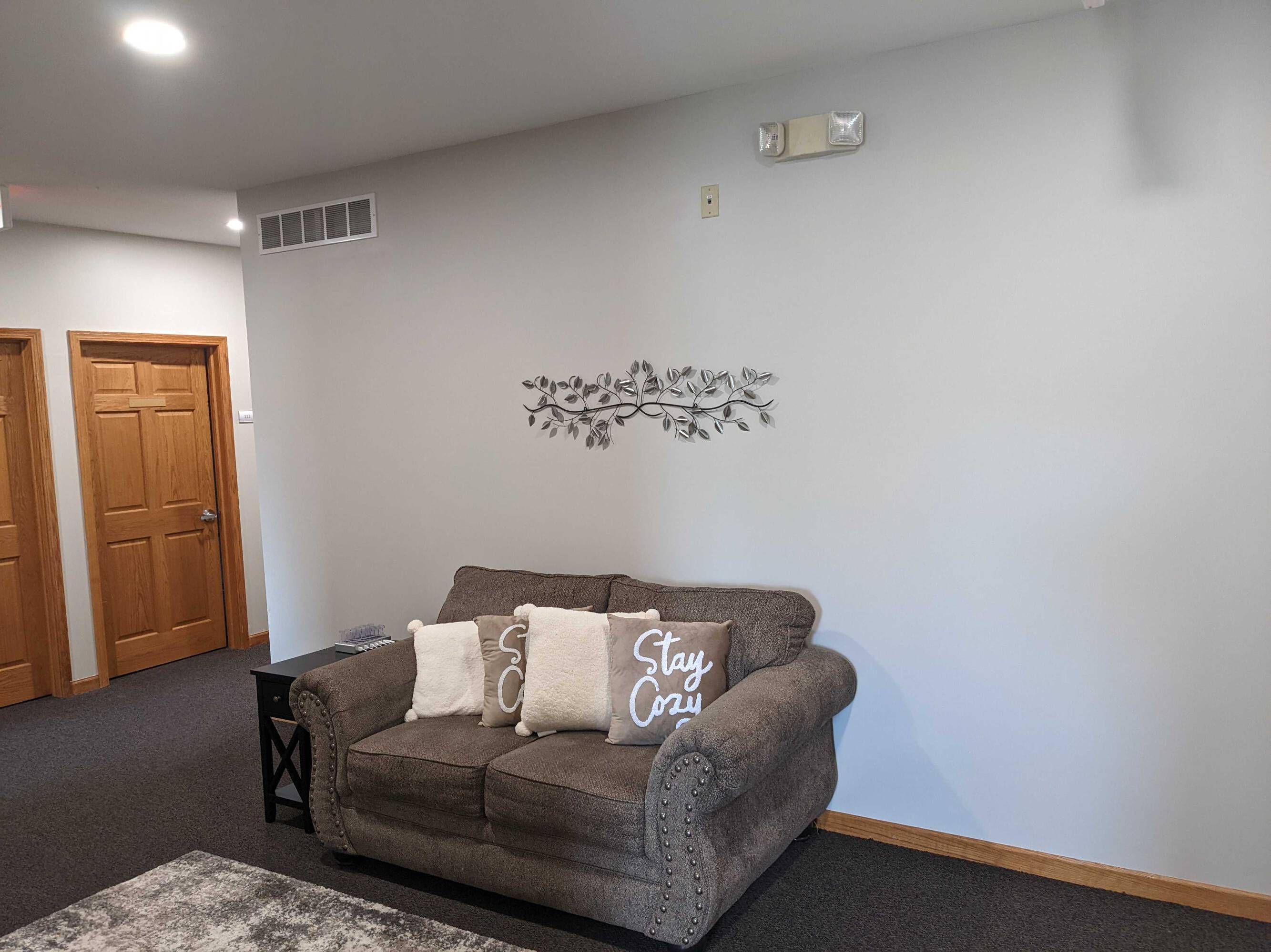 1806 Woodfield Dr, Savoy, IL 61874