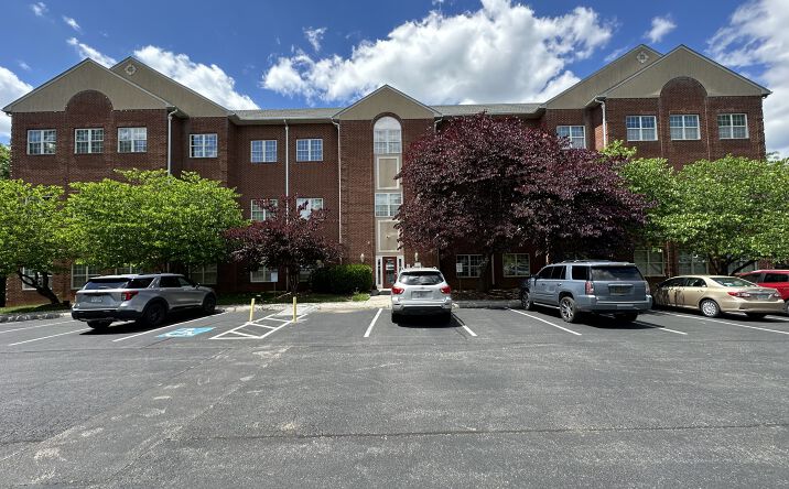Pictures of Office property located at Pheasant Ridge Rd, Roanoke, VA 24014 for lease - image #1