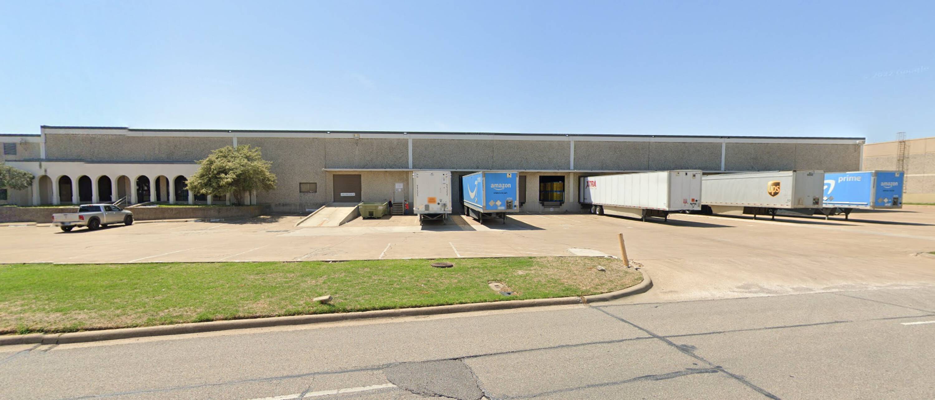 4545 Spring Valley Rd, Farmers Branch, TX 75244