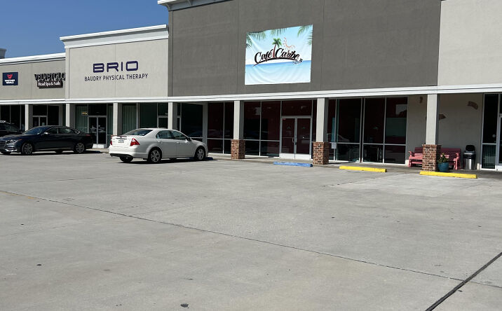 Pictures of Retail property located at 7335 Jefferson Hwy, Harahan, LA 70123 for lease - image #1
