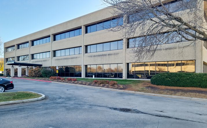 Pictures of Office property located at 10150 W National Ave, Suite 202, West Allis, WI 53227 for lease - image #1