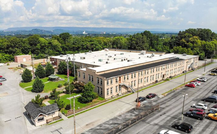 Pictures of Office, Industrial, Special Purpose property located at 2001 N Chamberlain Ave, Chattanooga, TN 37406 for lease - image #1