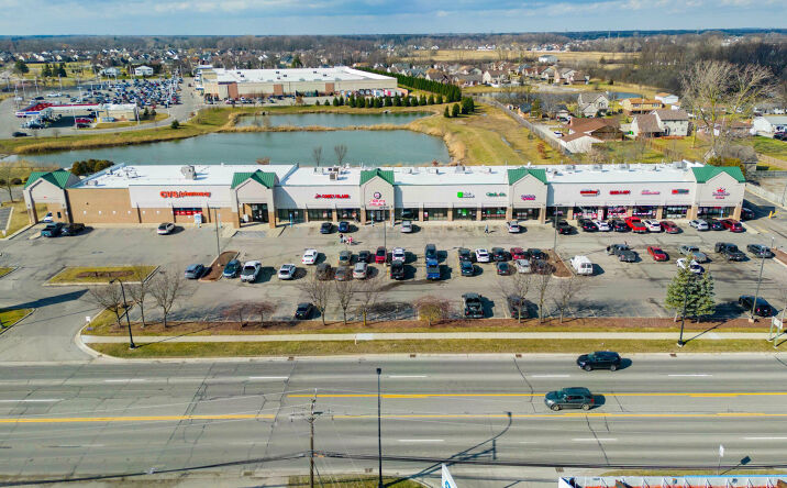 Pictures of Retail, Restaurant property located at 26842-27000 Telegraph Rd, Flat Rock, MI 48134 for lease - image #1