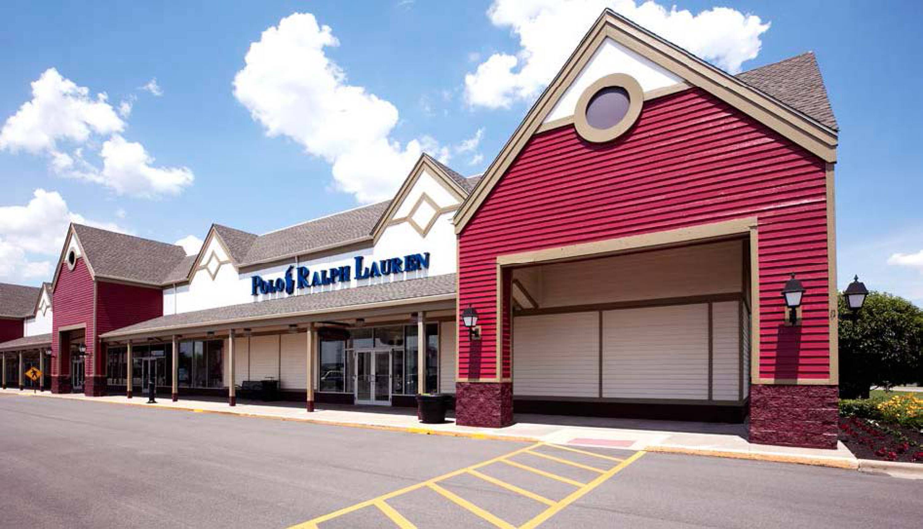 Tuscola Blvd, Tuscola, IL 61953