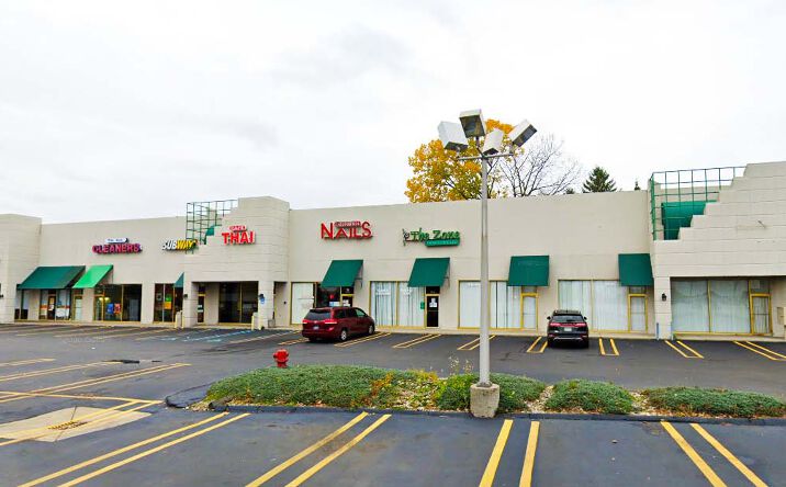 Pictures of Retail property located at 28637-28657 Northwestern Hwy, Southfield, MI 48034 for lease - image #1