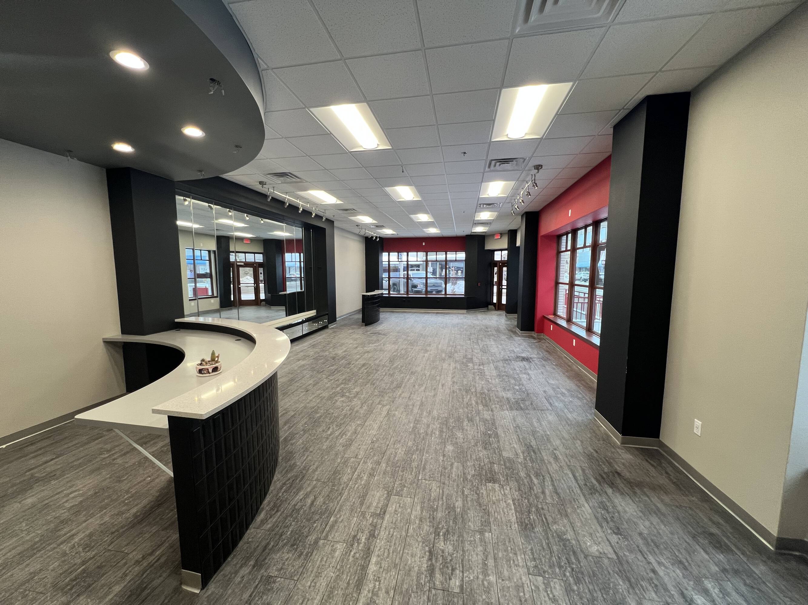 401 E Broadway Ave, Bismarck, ND 58501