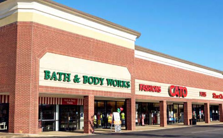Pictures of Retail property located at 201 Skyline Dr, Conway, AR 72032 for lease - image #1