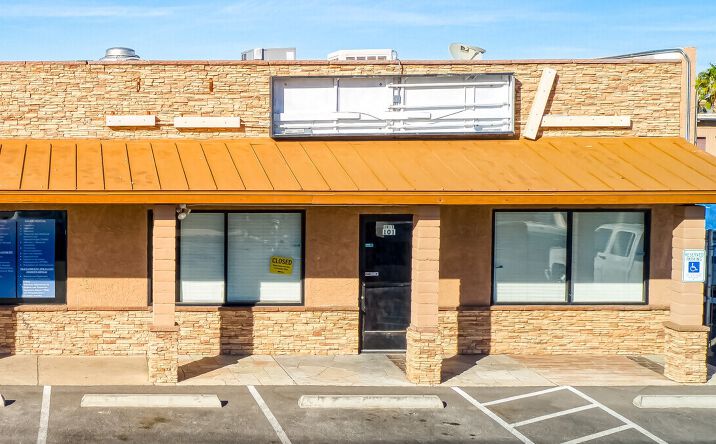 Pictures of Restaurant, Industrial, Retail property located at 520-600 W Sunset Rd, Henderson, NV 89011 for lease - image #1