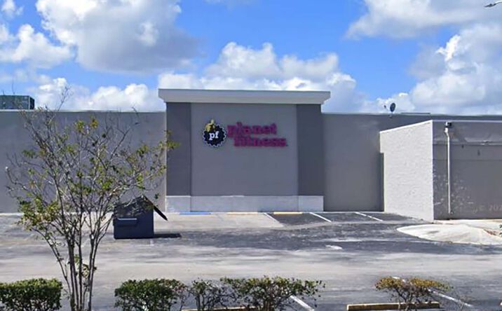 Pictures of Retail property located at 4560 Forest Hill Blvd, West Palm Beach, FL 33415 for lease - image #1