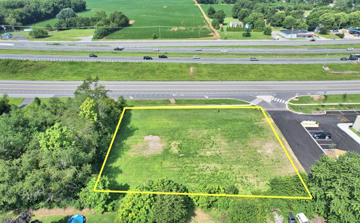 Pictures of Land property located at E Front St, Frederica, DE 19946 for lease - image #1