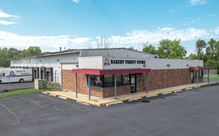 Pictures of Office, Special Purpose, Industrial property located at 8211 Brookville Rd, Indianapolis, IN 46239 for lease - image #1