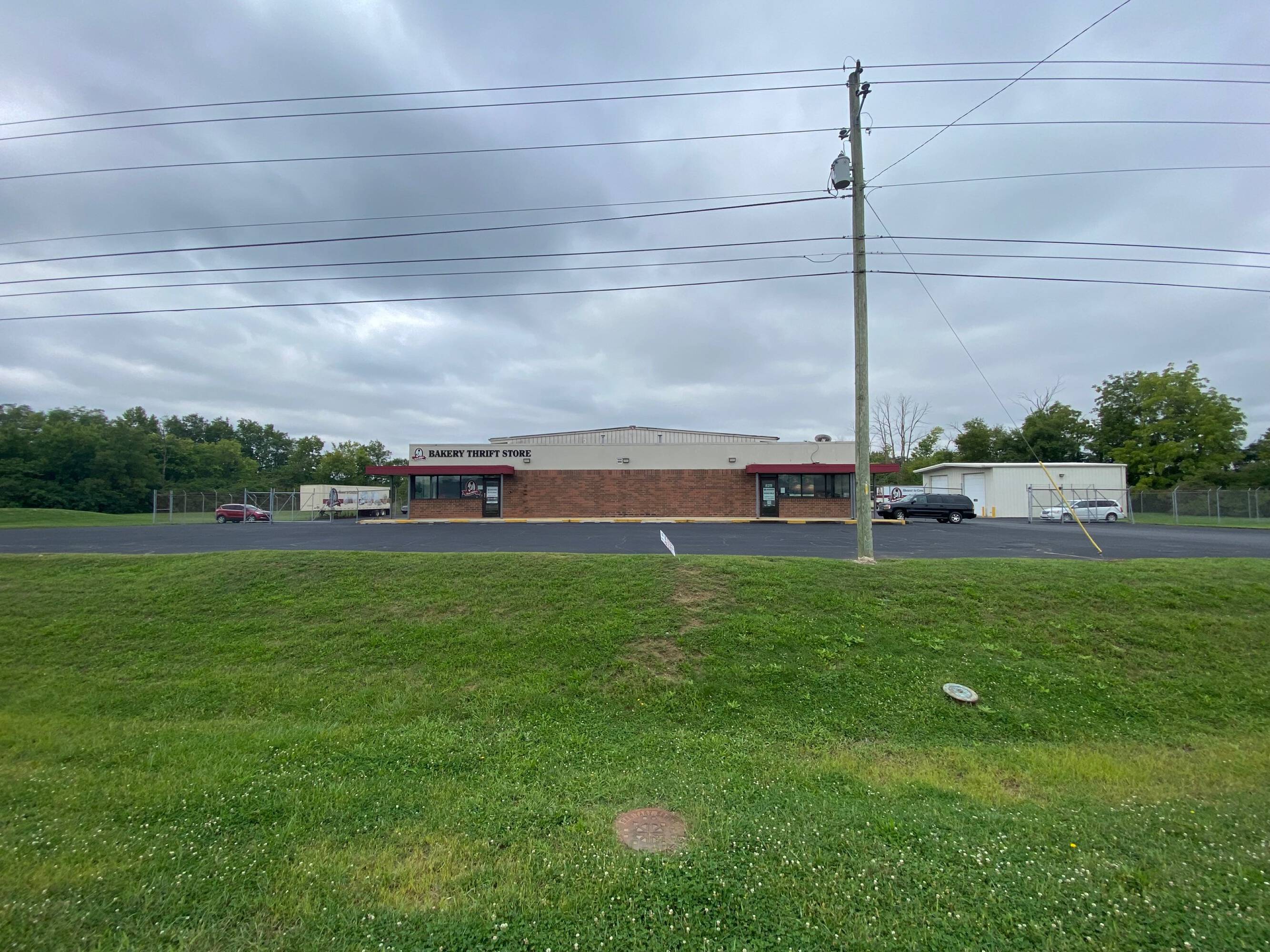 8211 Brookville Rd, Indianapolis, IN 46239