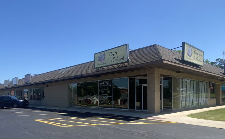 Pictures of Industrial property located at 1501 N Main St, Wheaton, IL 60187 for lease - image #1