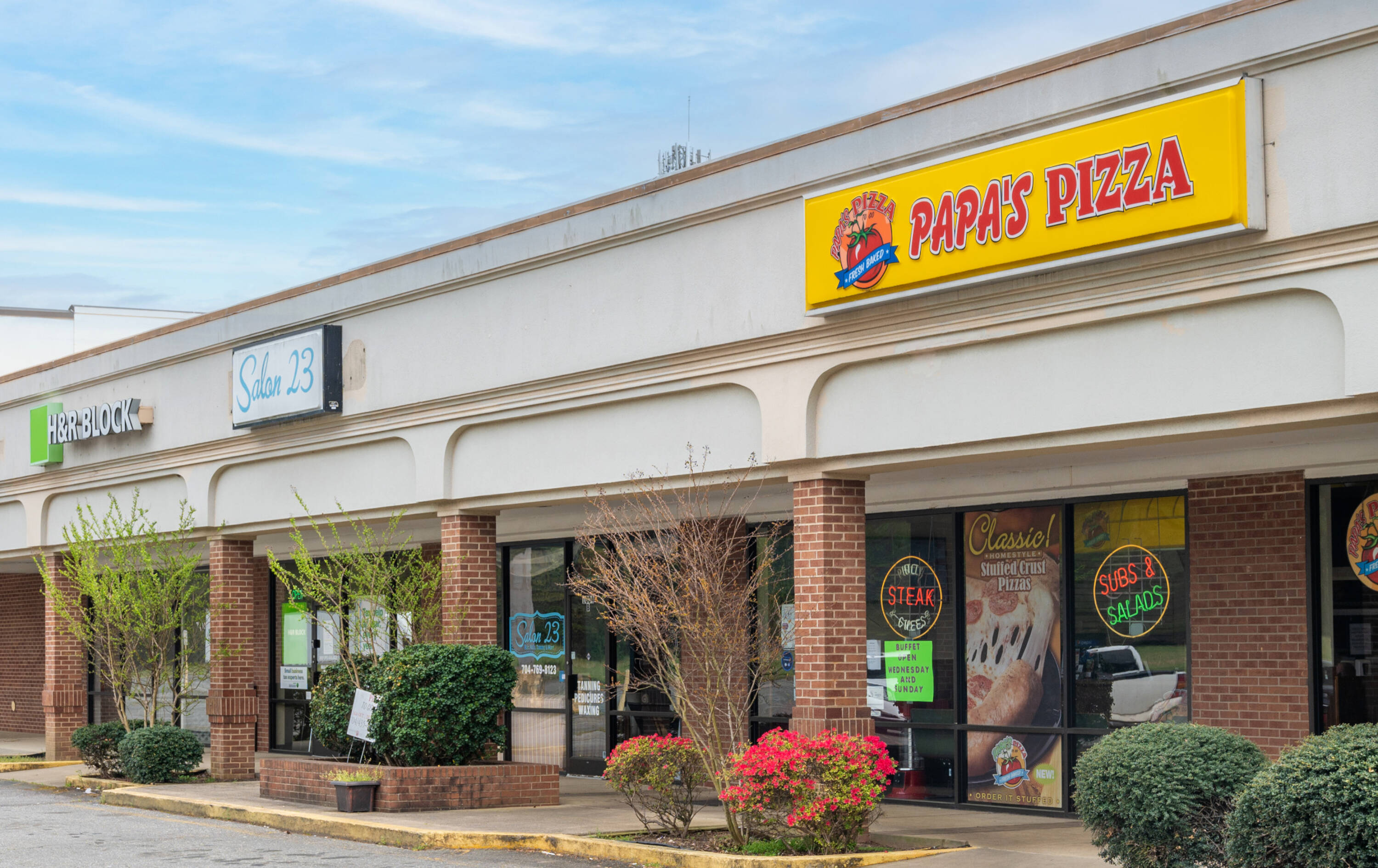 10021012 E Main St, Cherryville, NC 28021