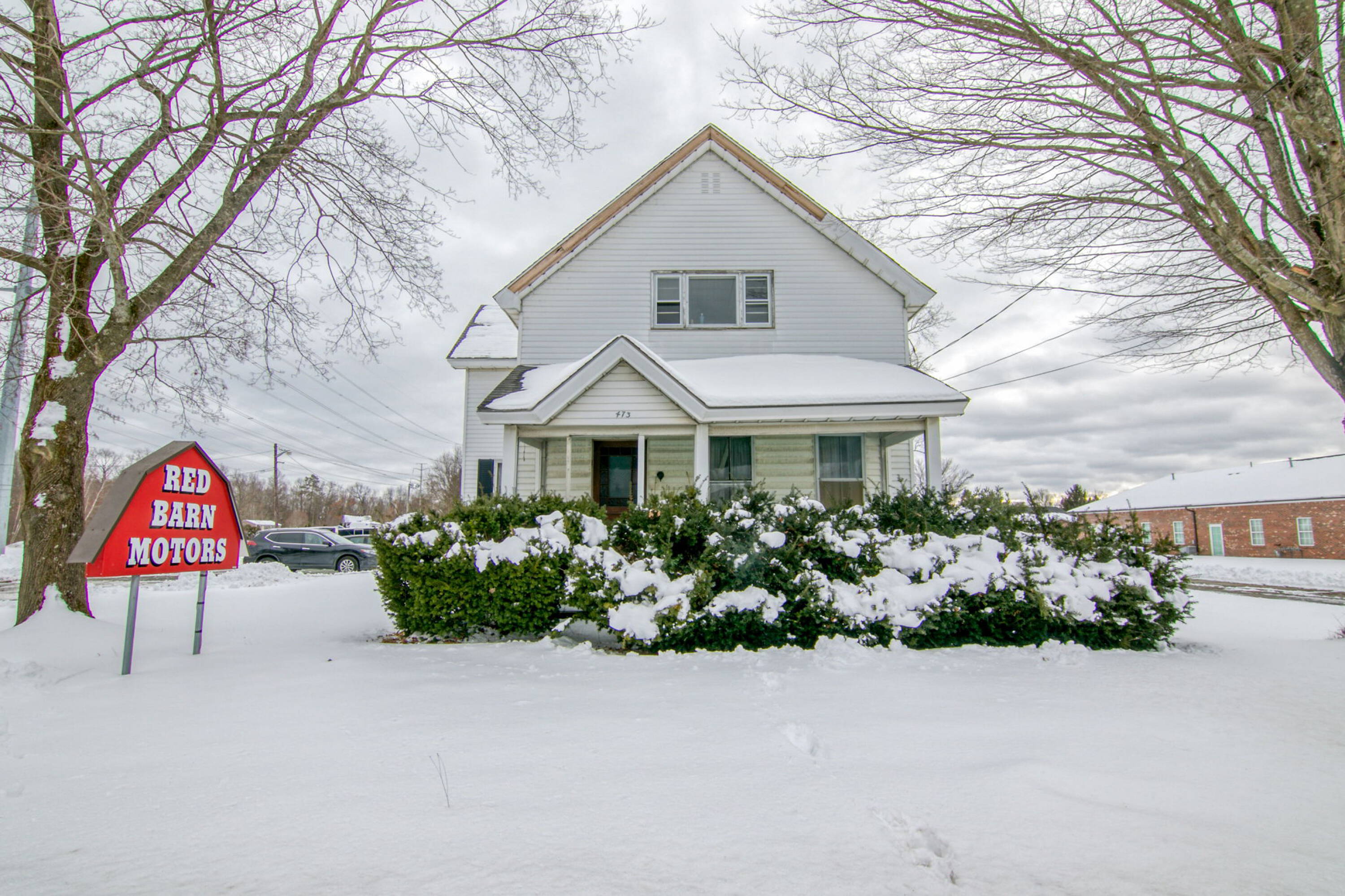 473 Holyoke St, Ludlow, MA 01056