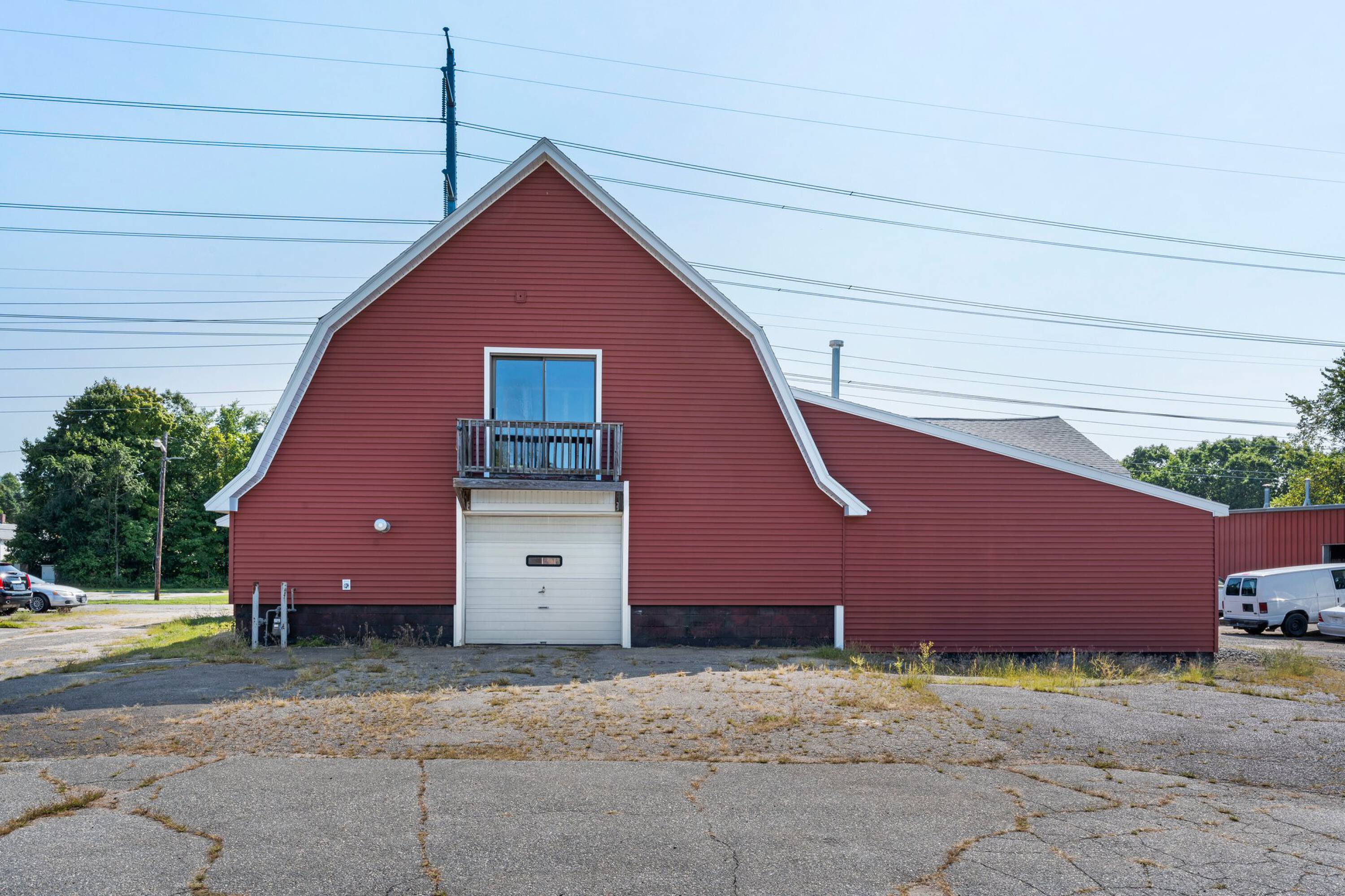 473 Holyoke St, Ludlow, MA 01056