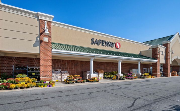 Pictures of Retail, Office property located at 301 Shining Willow Way, La Plata, MD 20646 for lease - image #1