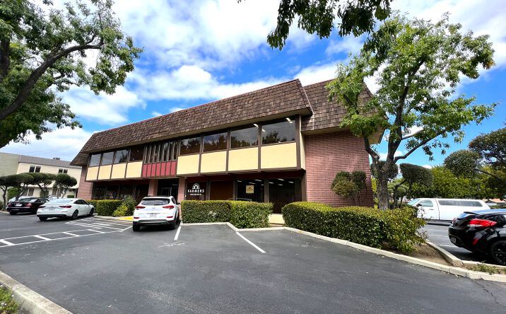 Pictures of Office property located at 835 Blossom Hill Rd, San Jose, CA 95123 for lease - image #1