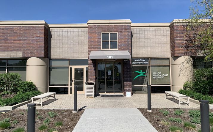 Pictures of Office property located at 101  Waukegan Rd, Lake Bluff, IL 60044 for lease - image #1