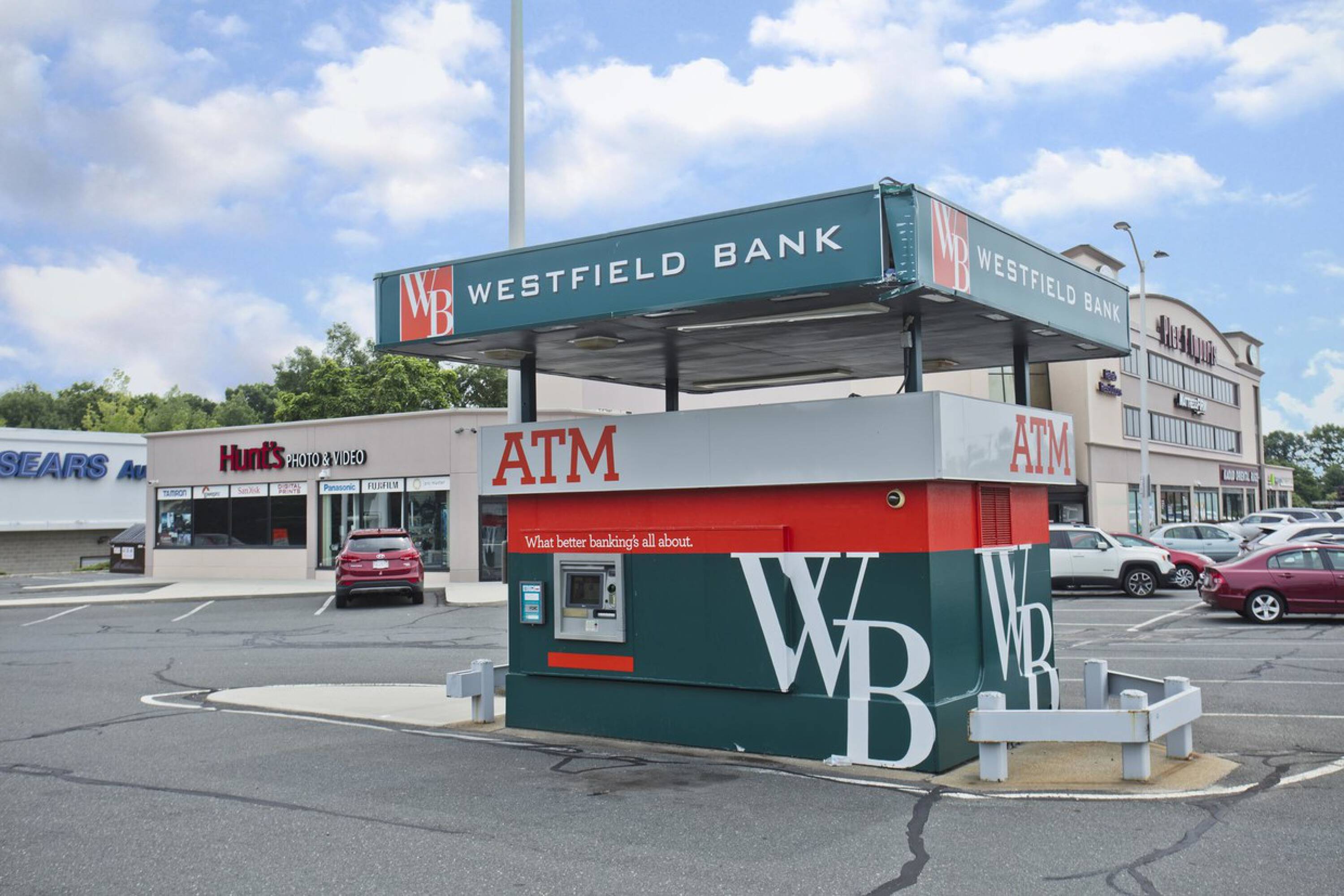 98 Lower Westfield Rd, Holyoke, MA 01040