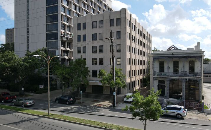 Pictures of Office property located at 1539 Jackson Ave, New Orleans, LA 70130 for lease - image #1
