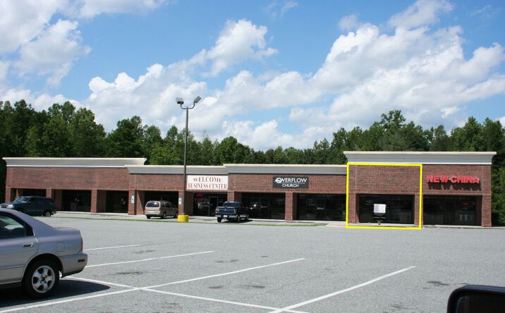 Pictures of Retail property located at 6483 Old US 52, Welcome, NC 27295 for lease - image #1