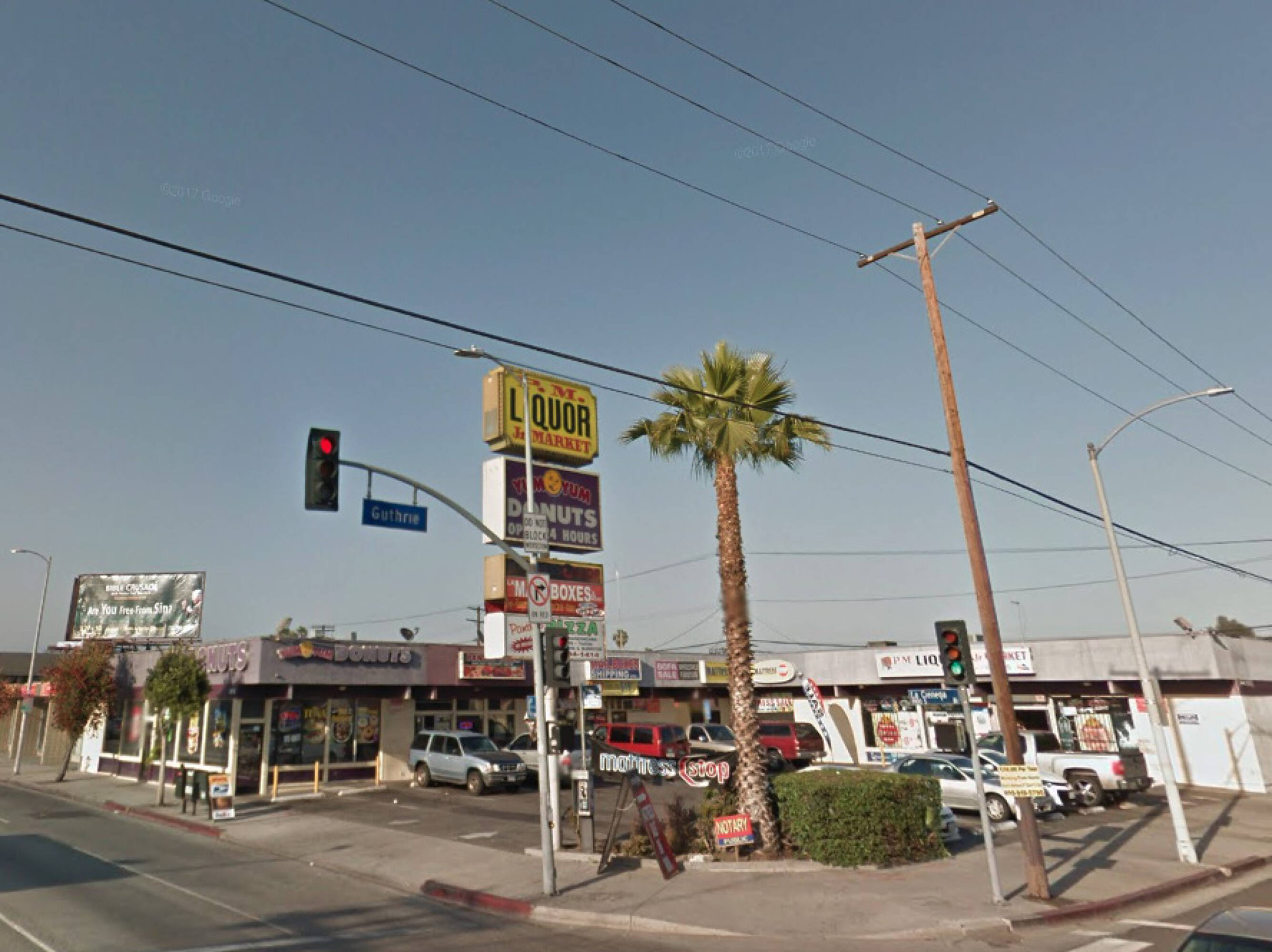 1976 S La Cienega Blvd, Los Angeles, CA 90034