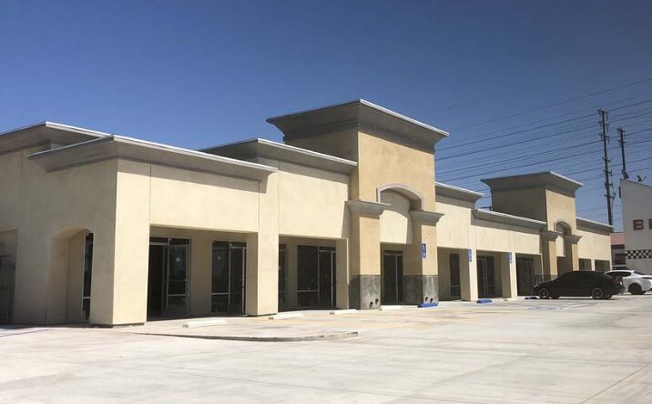 Pictures of Retail property located at 2741 W Lincoln Ave, Anaheim, CA 92801 for lease - image #1