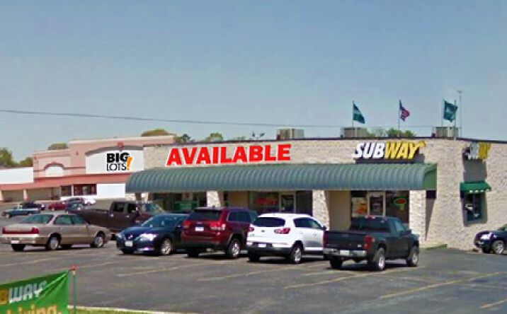 Pictures of Retail property located at 2154 Wards Rd, Lynchburg, VA 24502 for lease - image #1