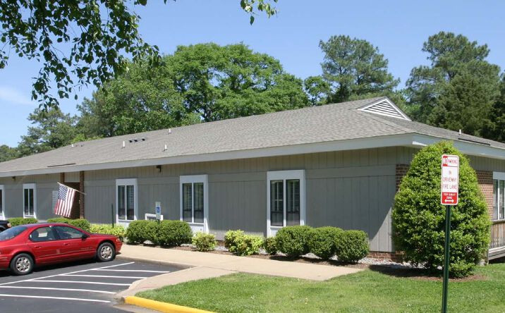 Pictures of Office property located at 6714 Patterson Ave, Richmond, VA 23226 for lease - image #1