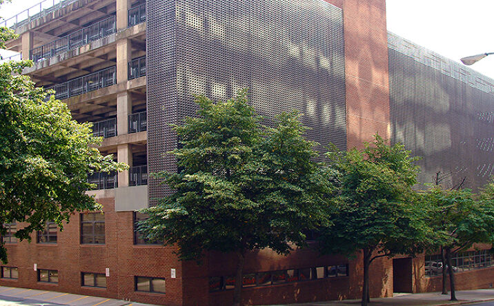 Pictures of Retail property located at 11 S 10th St, Richmond, VA 23219 for lease - image #1
