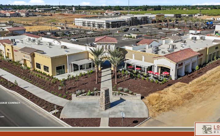 Pictures of Retail property located at Shaw & Leonard Ave, Clovis, CA 93619 for lease - image #1