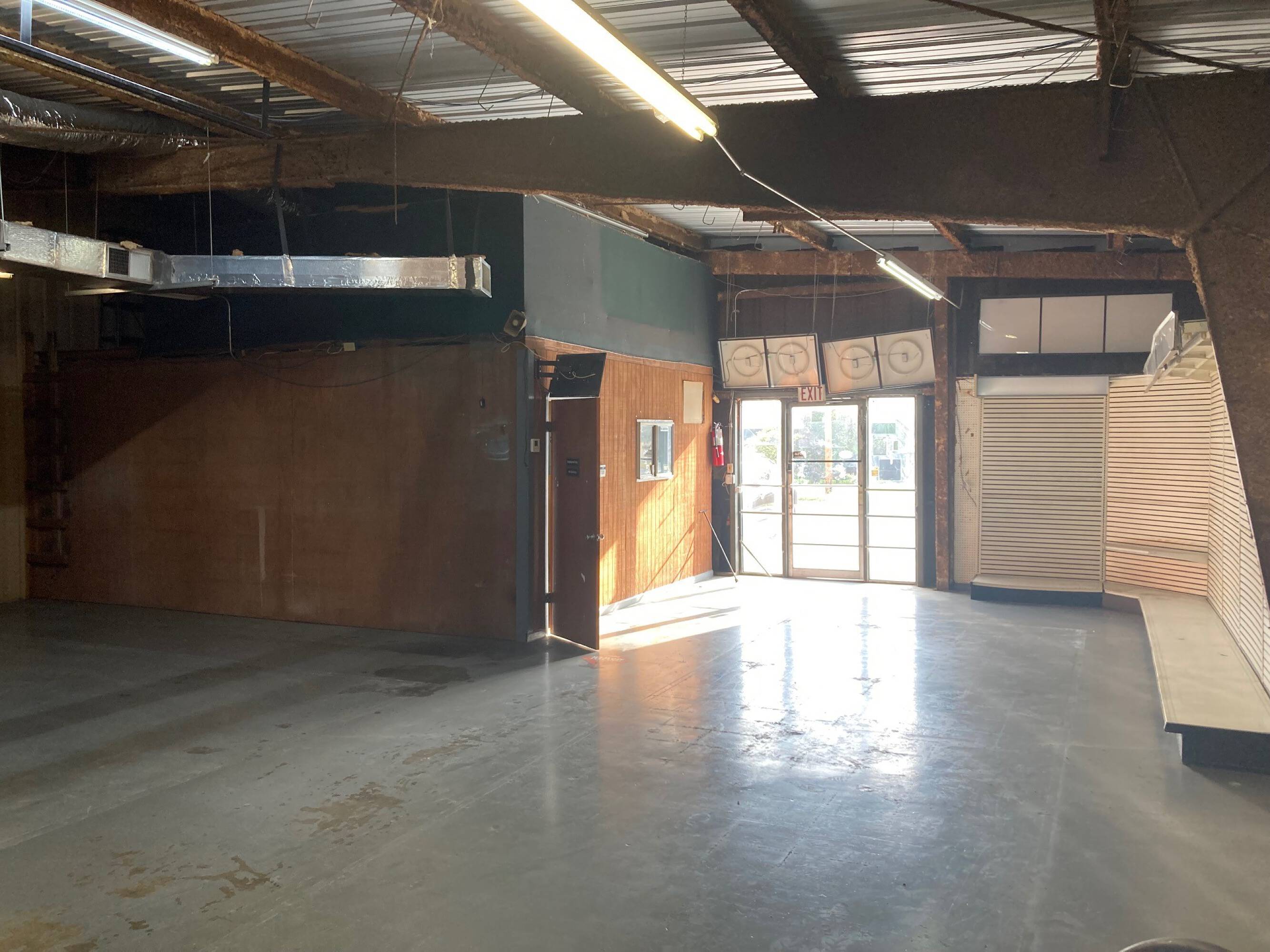 608 Westwood Dr, Marrero, LA 70072