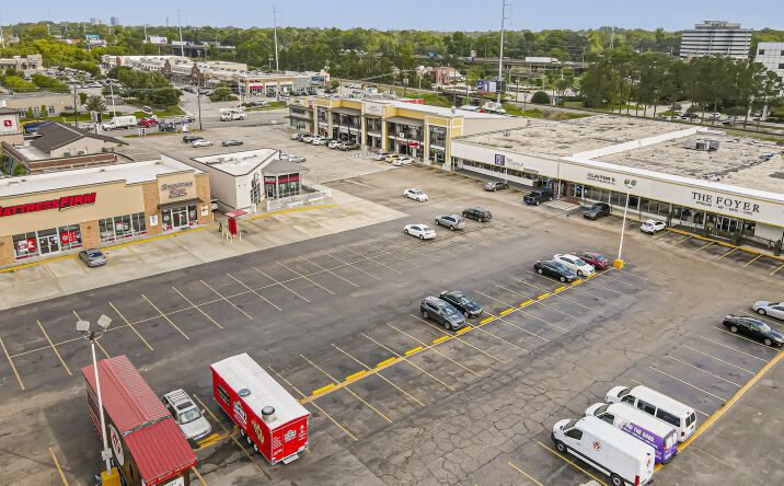 Pictures of Retail property located at 3617 Perkins Rd, Baton Rouge, LA 70808 for lease - image #1